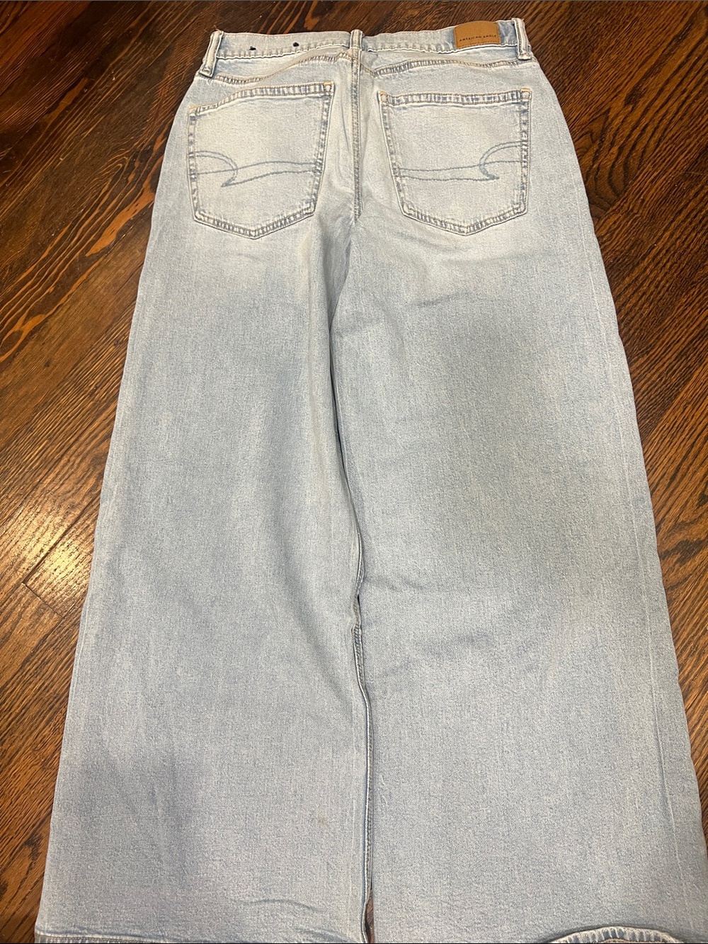 American Eagle Outfitters Light Blue Wide-Leg Jeans - Picture 3 of 5